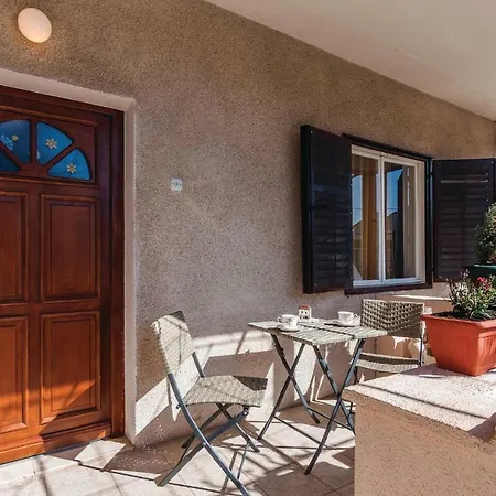 Two-bedroom In Apartman