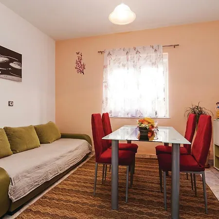 Two-bedroom In Apartman